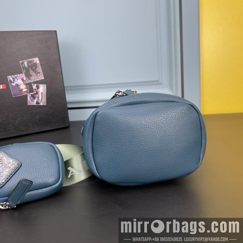 Replica Prada Bags 1BH189 21X15X15cm XM 2