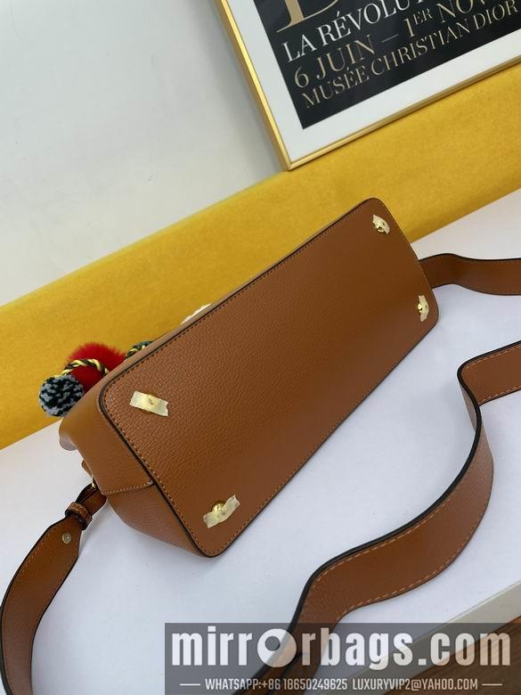 Replica Prada Bags WW5005棕 30X22X13