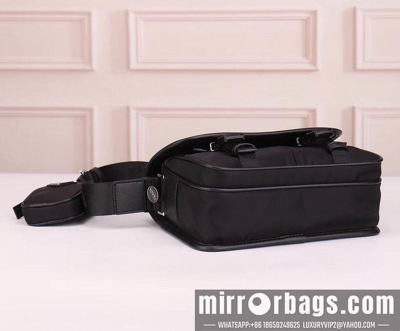 Replica Prada Bags 22.5X18X9cm 053062 XM