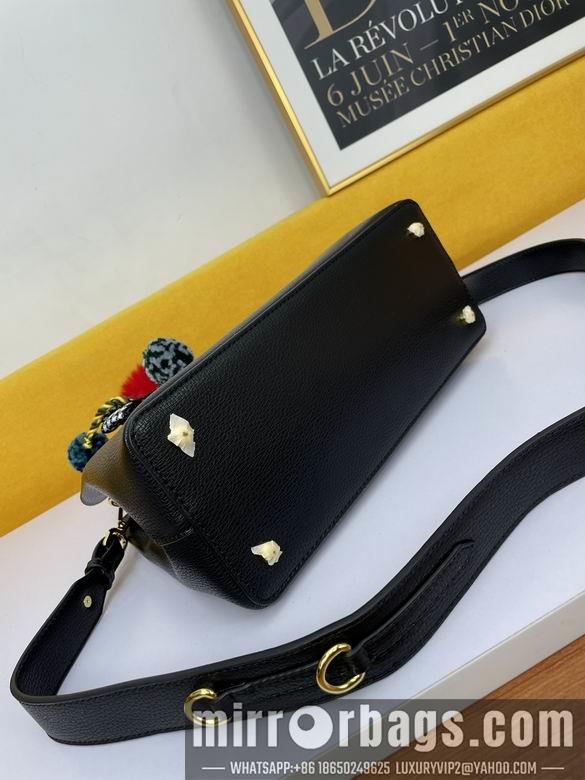 Replica Prada Bags WW5005黑 30X22X13