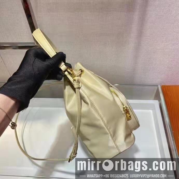 Replica Prada Bags 1BH038 18X23X12cm XM 2