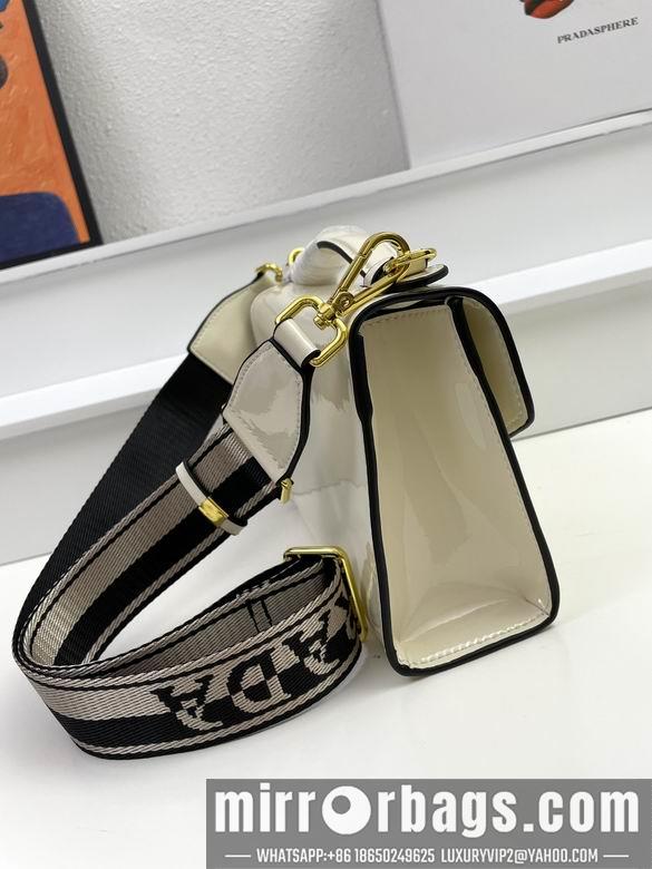 Replica Prada Bags 55130 21X14X6.5cm XM 1