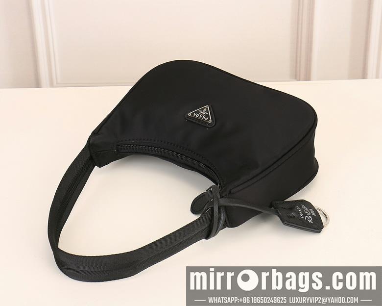 Replica Prada Bags 1415 20X16X6cm XM