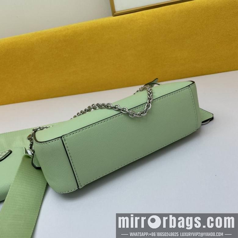 Replica Prada Bags WW1BH204绿 18X22X6.5