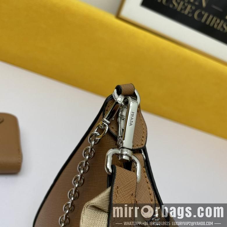 Replica Prada Bags WW1BH204棕 18X22X6.5