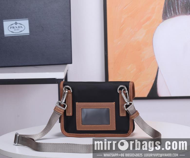 Replica Prada Bags 2ZH108 18X14X3cm XM