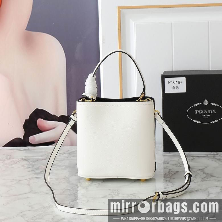 Replica Prada Bags 1019 20cm XMY 4