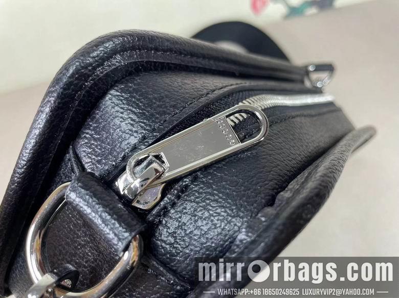 Replica Gucci Bags 1:1 696075 22.5X14X7cm DF