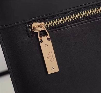 Replica Gucci Bags 1:1 8070 29X19X1cm WP