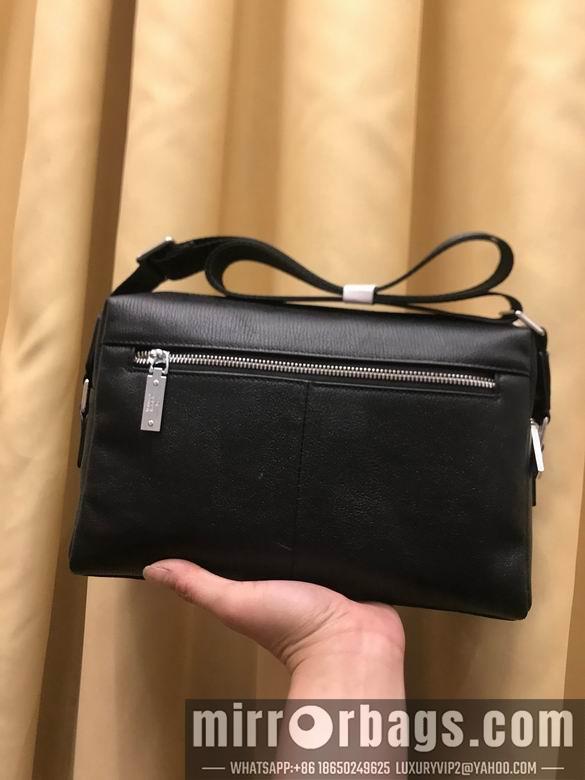 Replica Gucci Bags 1:1 9002-4 28.5X21X7cm WP