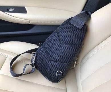 Replica Gucci Bags 1:1 0T095-4 18X32X7cm XM