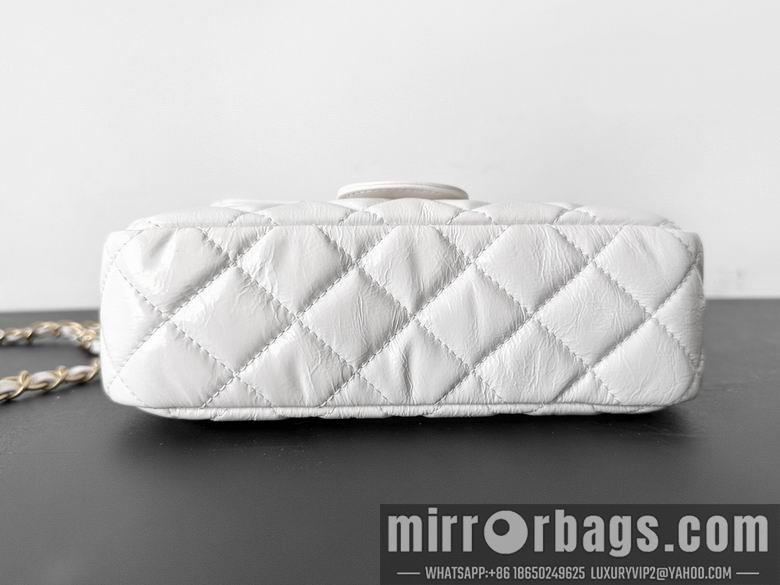 1:1 Replica Chanel Bags 19X17.5X16cm 073105 WO 2colour
