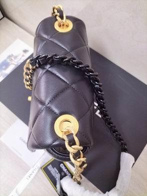 1:1 Replica Chanel Bags 81149 18X16X6cm WO