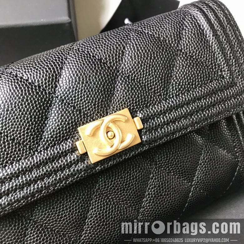 1:1 Replica Chanel Bags A84302 10.5X15X3cm YG 4colour