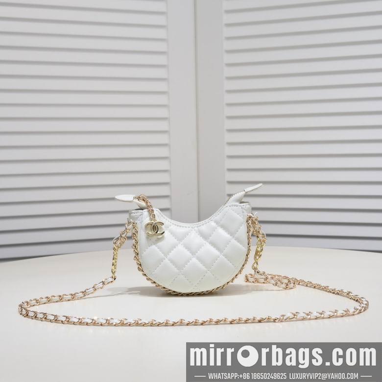 1:1 Replica Chanel Bags 8098 4.1X3.7X2cm WO 4colour