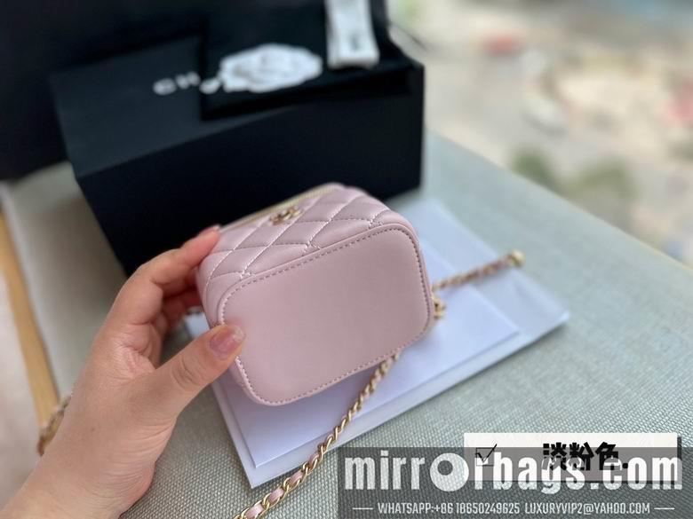 1:1 Replica Chanel Bags 10X9cm 060119 DN