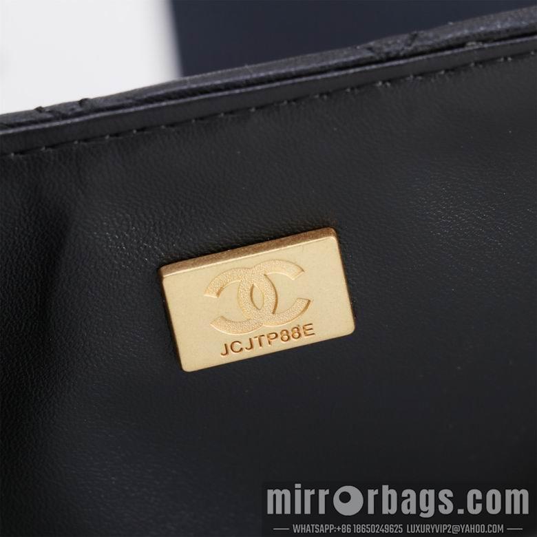 1:1 Replica Chanel Bags 8838 20cm WO 3colour