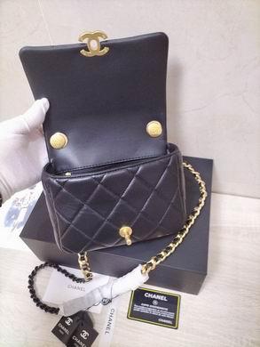 1:1 Replica Chanel Bags 81149 18X16X6cm WO