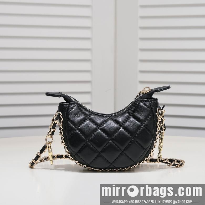 1:1 Replica Chanel Bags 8098 4.1X3.7X2cm WO 4colour