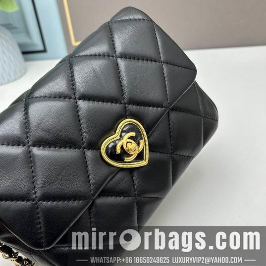 1:1 Replica Chanel Bags Chane1 742 21x14x7cm ww