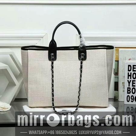 1:1 Replica Chanel Bags WX8049