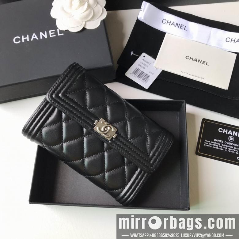 1:1 Replica Chanel Bags A84302 10.5X15X3cm YG 4colour