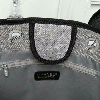 1:1 Replica Chanel Bags WX8049