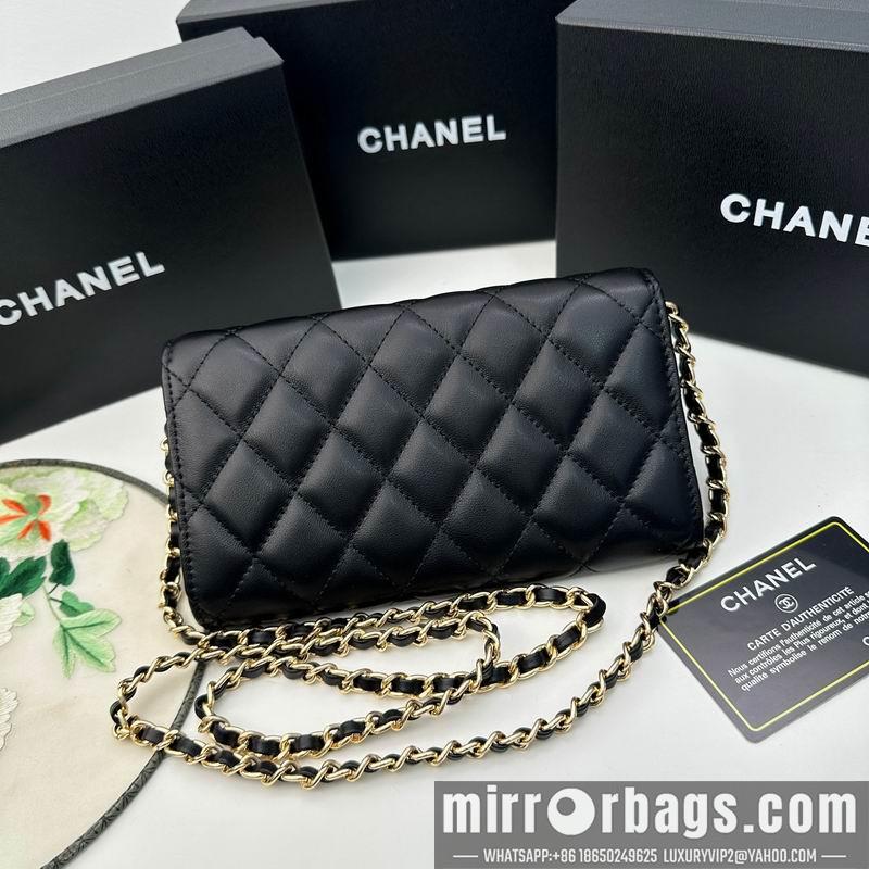 1:1 Replica Chanel Bags Chanel 8001 18x10.5x3.5cm zy1