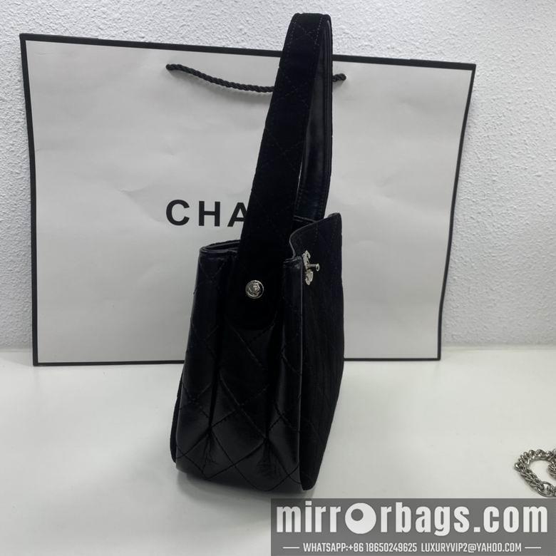 1:1 Replica Chanel Bags 8631 17X22X9.5cm WO 2colour