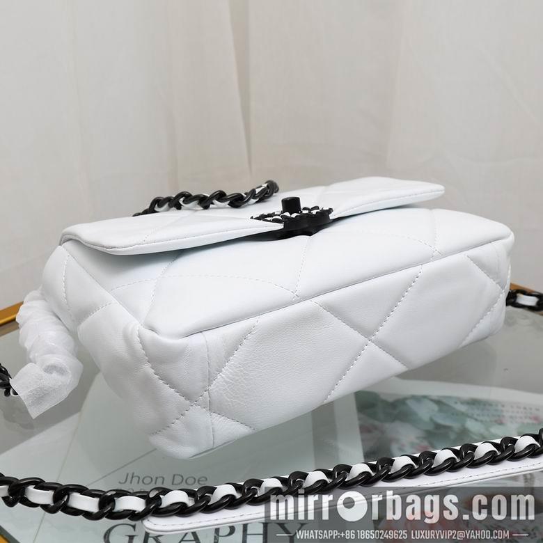 1:1 Replica Chanel Bags 6012 26X16X9cm YG 2colour