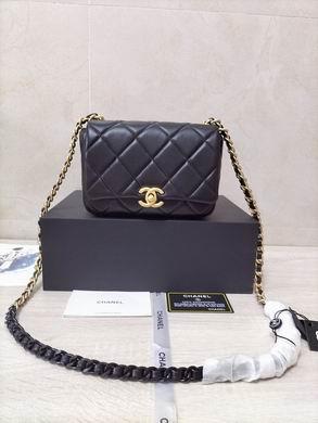 1:1 Replica Chanel Bags 81149 18X16X6cm WO