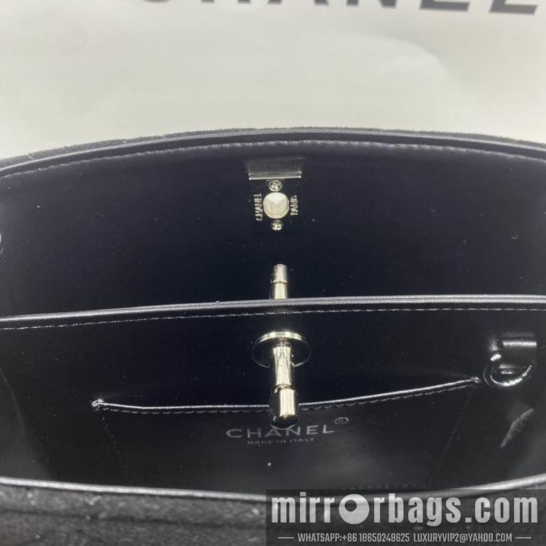 1:1 Replica Chanel Bags 8631 17X22X9.5cm WO 2colour