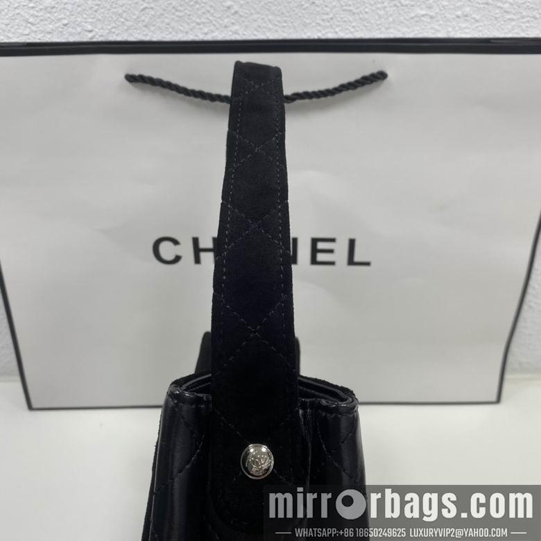1:1 Replica Chanel Bags 8631 17X22X9.5cm WO 2colour