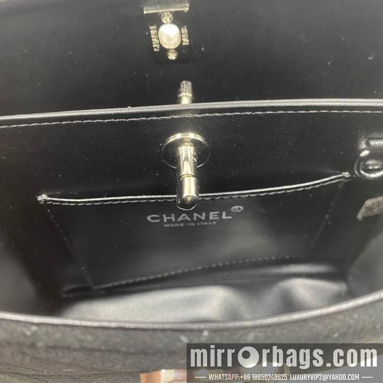 1:1 Replica Chanel Bags 8631 17X22X9.5cm WO 2colour