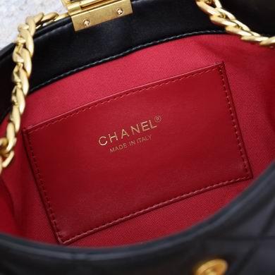 1:1 Replica Chanel Bags 8930 17X23X7cm WO