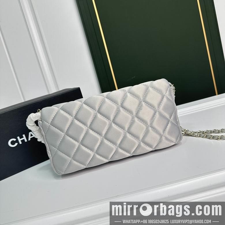 1:1 Replica Chanel Bags 6817 26X12X4cm WO 5