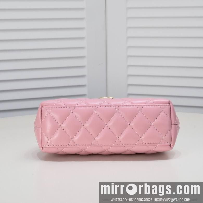 1:1 Replica Chanel Bags 6170 19X13X7cm WO 1