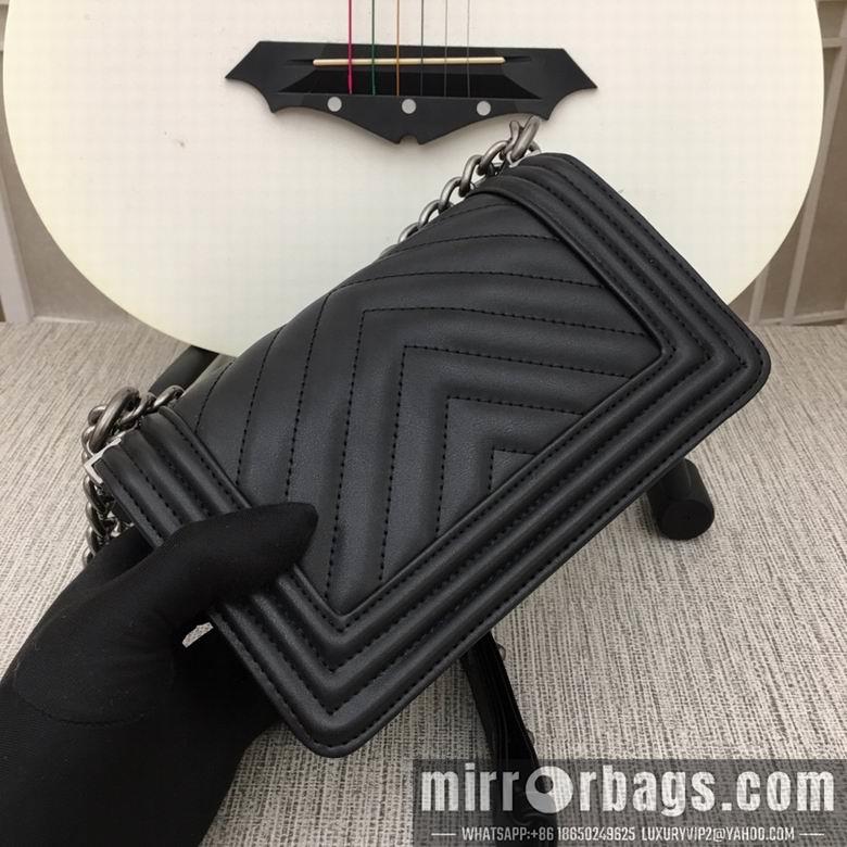 1:1 Replica Chanel Bags 67085 20X12X7.5cm XMY 21