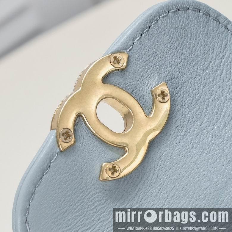 1:1 Replica Chanel Bags 6170 19X13X7cm WO 3