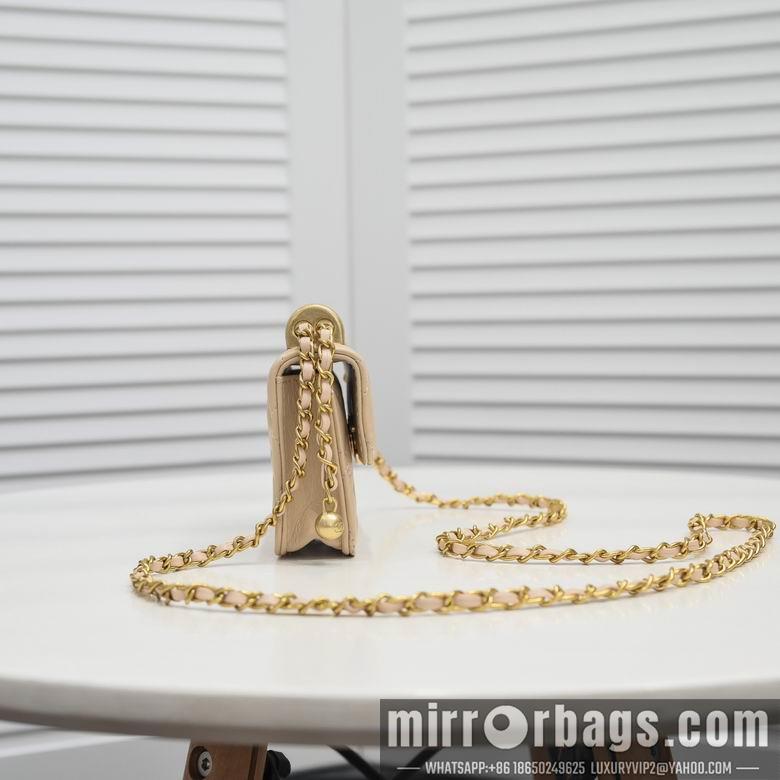 1:1 Replica Chanel Bags A2054-2 12X10X4cm WO