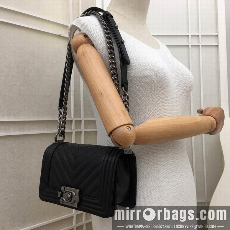 1:1 Replica Chanel Bags 67085 20X12X7.5cm XMY 21