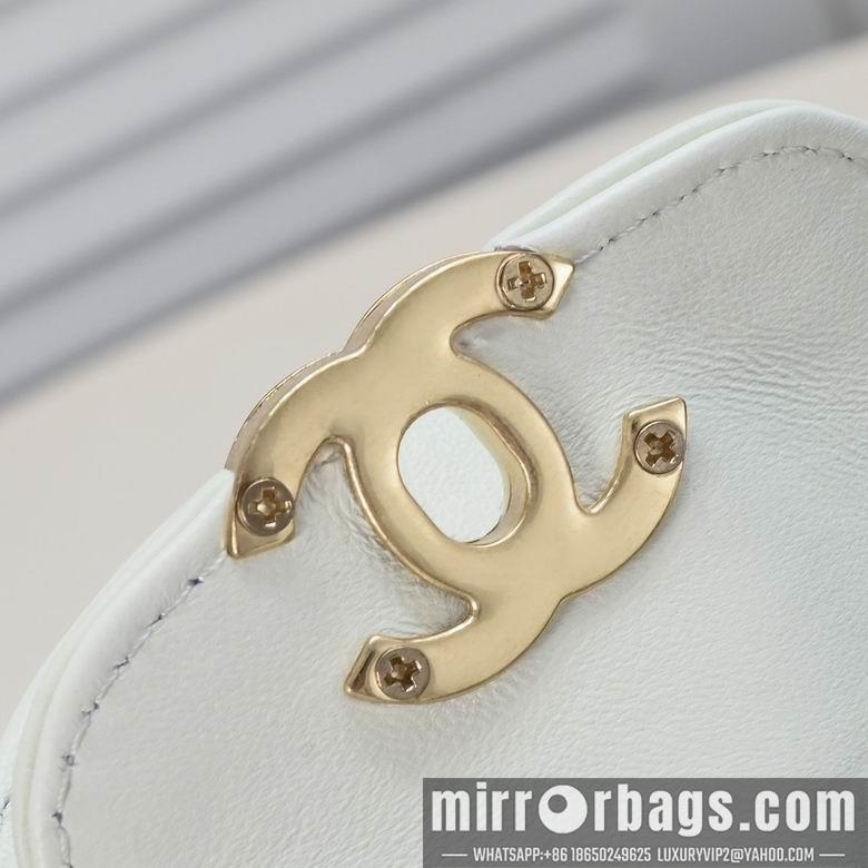 1:1 Replica Chanel Bags 6170 19X13X7cm WO 4
