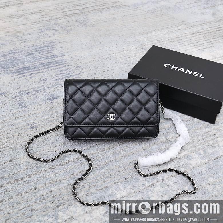 1:1 Replica Chanel Bags 33814 19cm YG 3