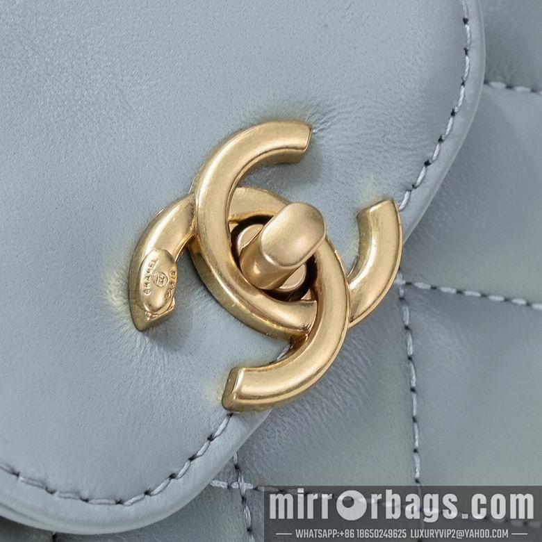 1:1 Replica Chanel Bags 6170 19X13X7cm WO 3
