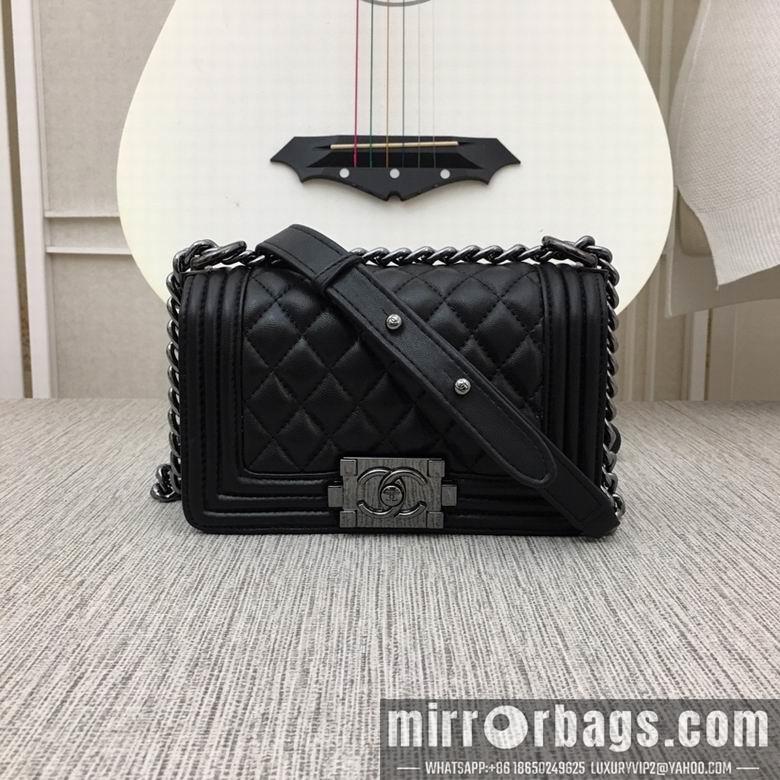 1:1 Replica Chanel Bags 67085 20X12X7.5cm XMY 10