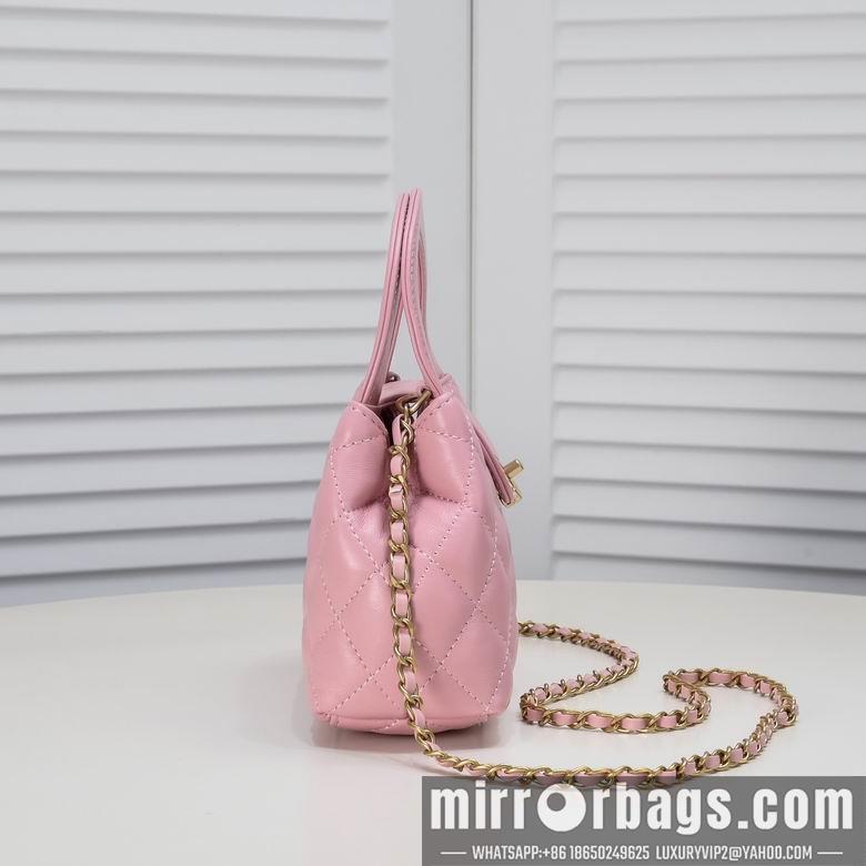 1:1 Replica Chanel Bags 6170 19X13X7cm WO 1