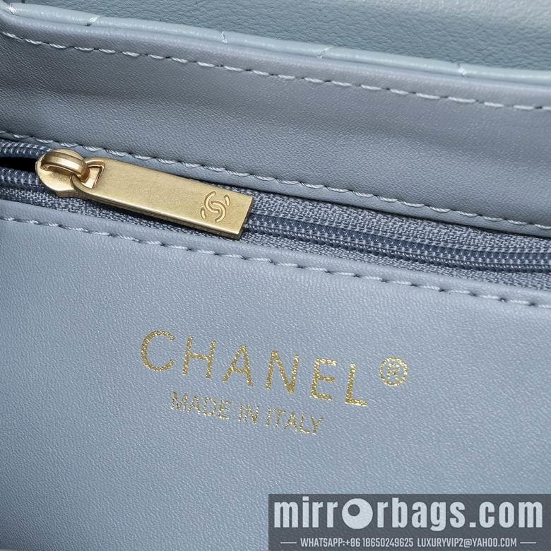 1:1 Replica Chanel Bags 6170 19X13X7cm WO 3