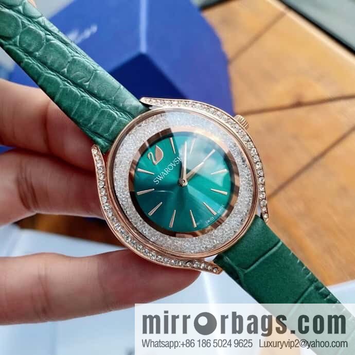 Swarovski Number: 5519447 Collection: Crystalline Aura Watch