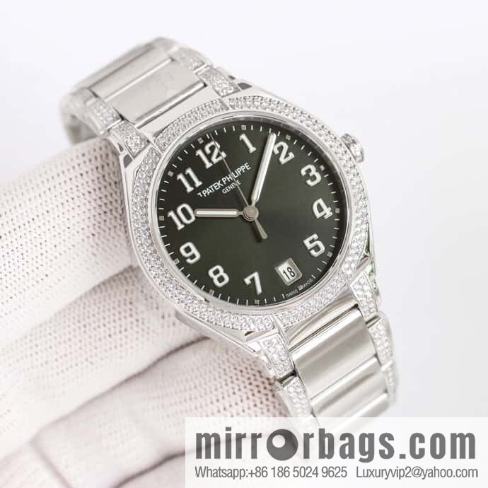 Patek Philippe TWENTY~ 4 Series 7300 324SC Self-winding Movement Watch