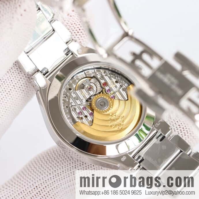 Patek Philippe TWENTY~ 4 Series 7300 324SC Self-winding Movement Watch